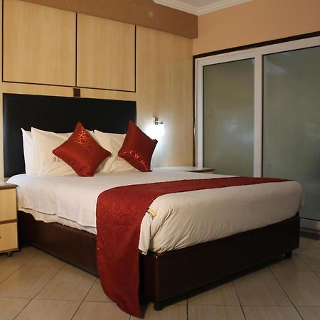 Airport Landing Hotel Nairobi Exteriör bild