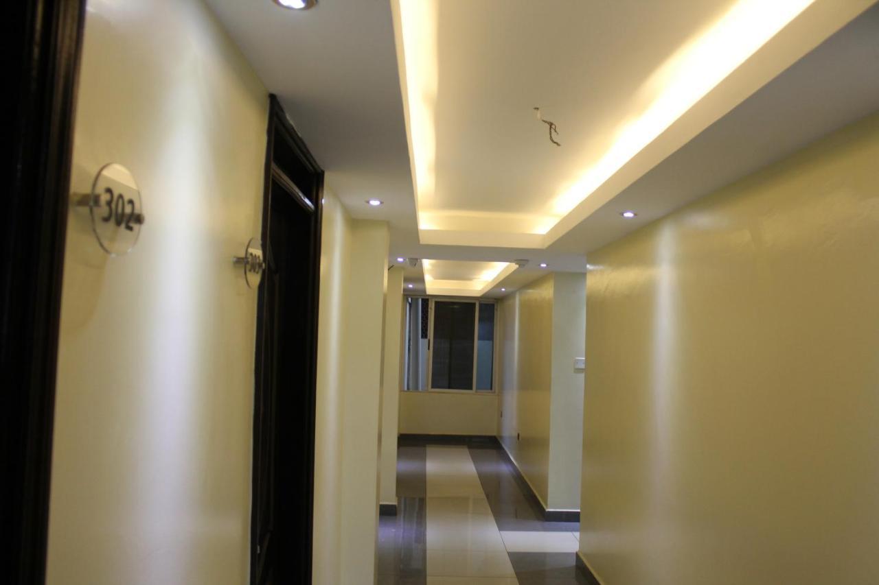 Airport Landing Hotel Nairobi Exteriör bild