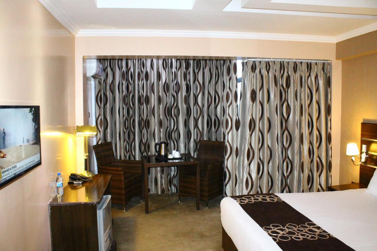 Airport Landing Hotel Nairobi Exteriör bild