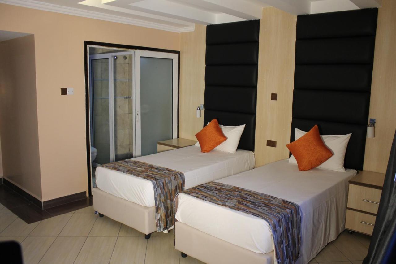 Airport Landing Hotel Nairobi Exteriör bild